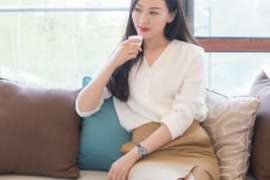 分手后女生很想挽回的表现